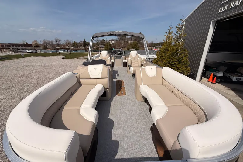 Slide: The Image of 2026 Tahoe Pontoon Cascade Quad Lounger, 25-foot boat with spacious seating and elegant design. - 11