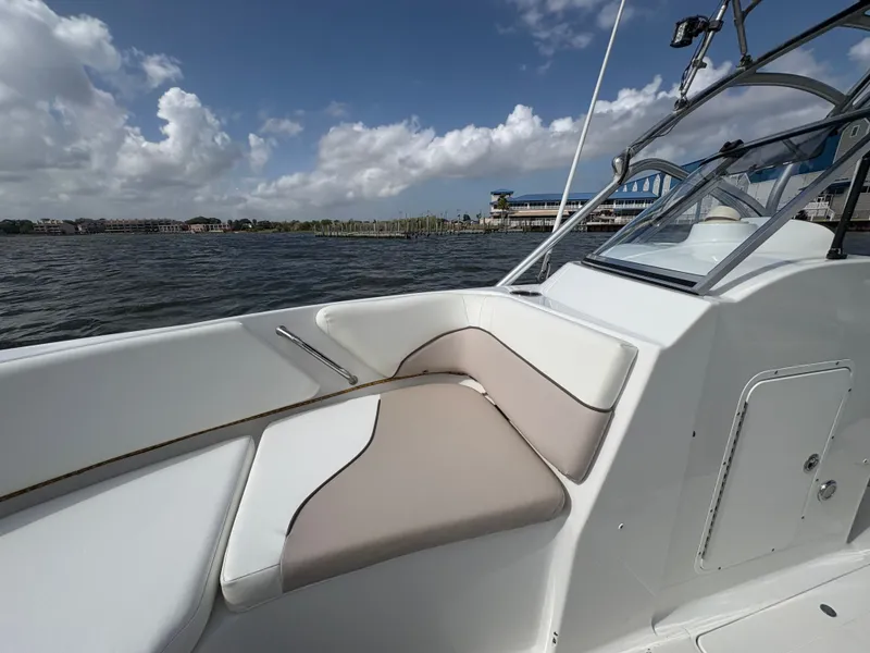 Slide: The Image of Sea Hunt Escape 234 LE 2013 - 13
