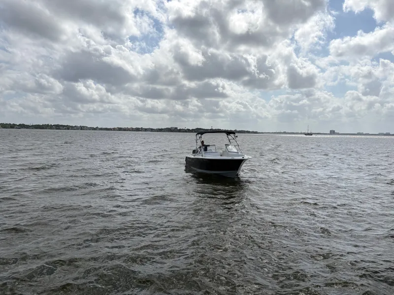Slide: The Image of Sea Hunt Escape 234 LE 2013 - 3