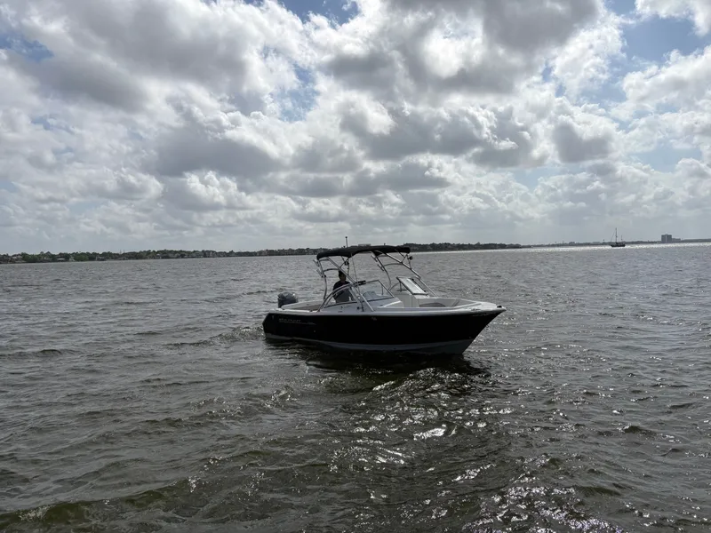 Slide: The Image of Sea Hunt Escape 234 LE 2013 - 6