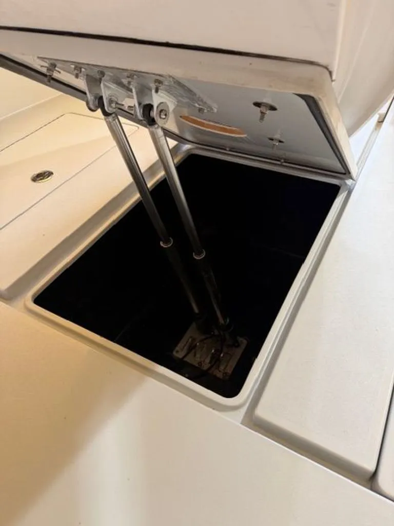 Slide: The Image of Contender 39 ST 2018 - 10