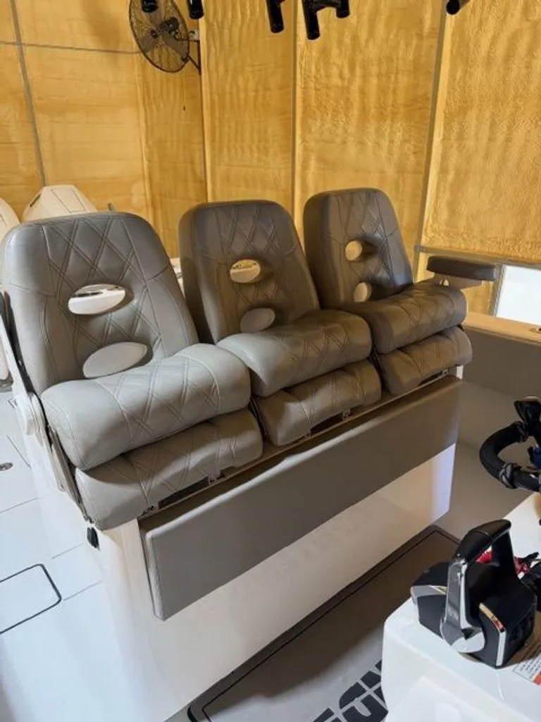 Slide: The Image of Contender 39 ST 2018 - 8