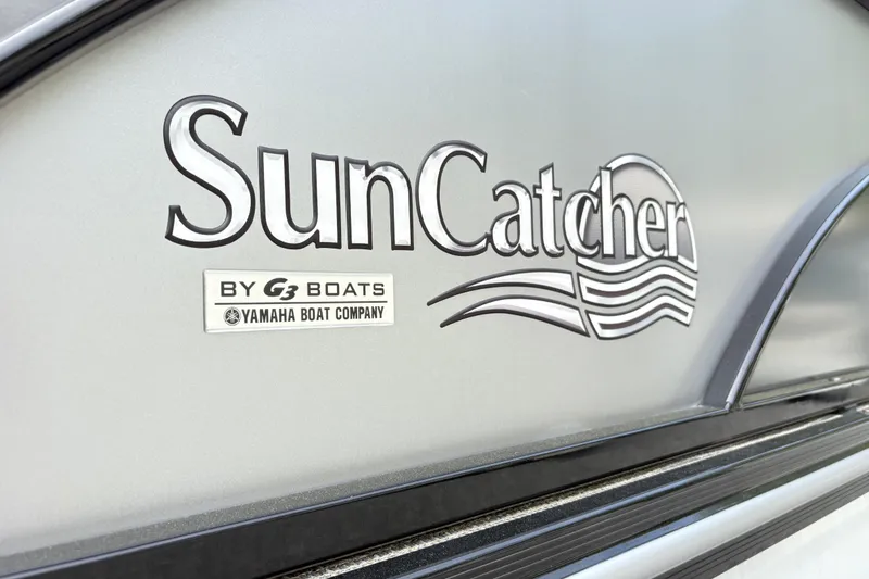 Slide: The Image of 2023 SunCatcher X322 RC boat logo by Yamaha Boat Company. - 21
