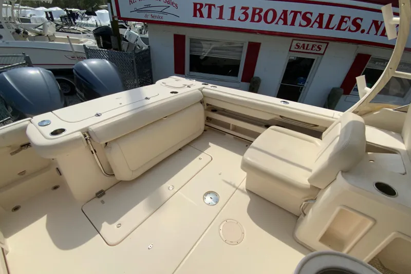 Slide: The Image of 2017 Grady-White Freedom 307 boat interior at RT113 Boat Sales. - 14