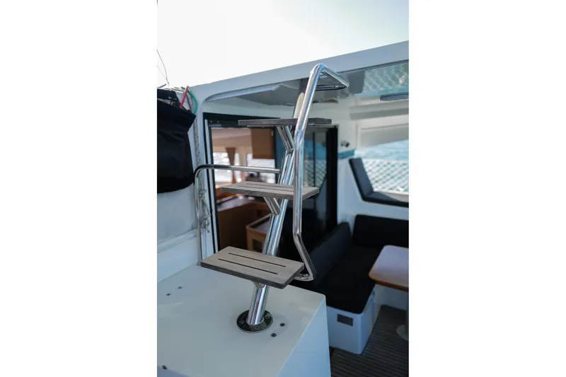 Slide: The Image of Lagoon 42 2017 - 54