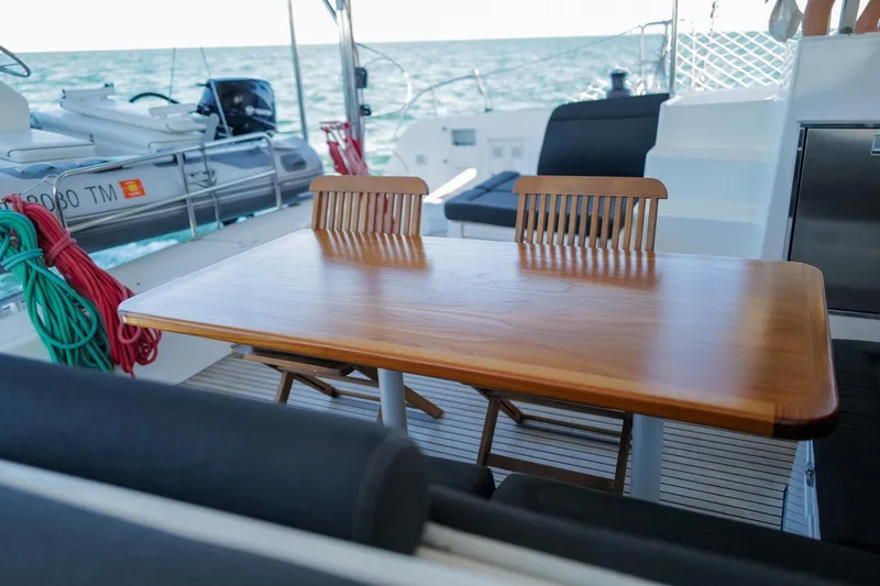 Slide: The Image of Lagoon 42 2017 - 58