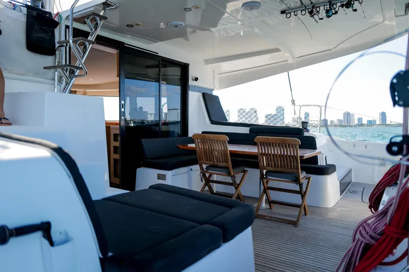 Slide: The Image of Lagoon 42 2017 - 65