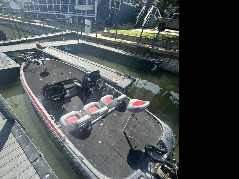 Slide: The Image of Nitro Z 9 with 250HP Mercury Pro XS and tandem axle trailer 2013 - 20