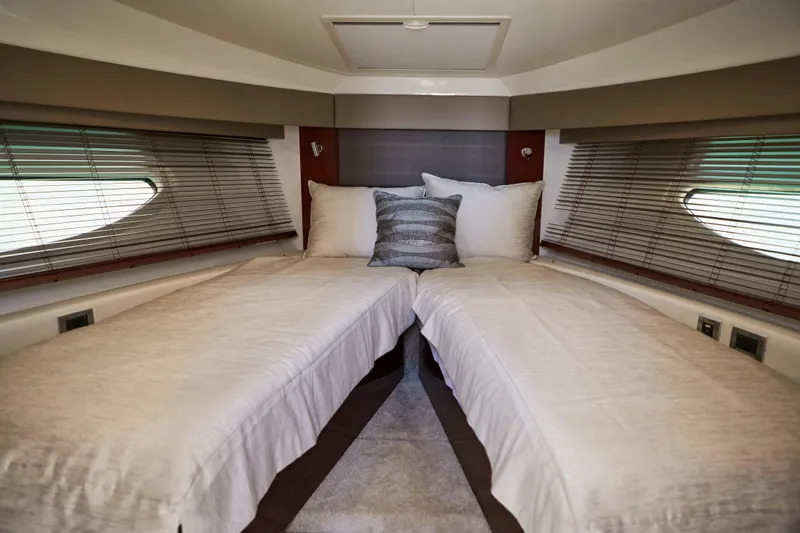 Slide: The Image of Interior of 2017 Sea Ray Sundancer 460 yacht with twin beds. - 23