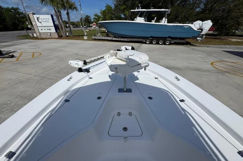 Slide: The Image of 2015 Sportsman Masters 227 Bay Boat on display at Grander Marine dealership. - 19