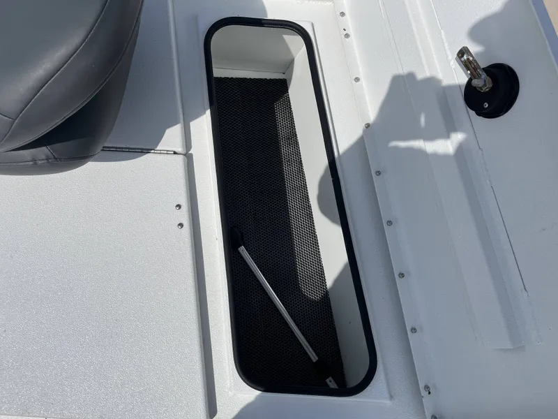 Slide: The Image of Avid 19 FS 2024 - 14