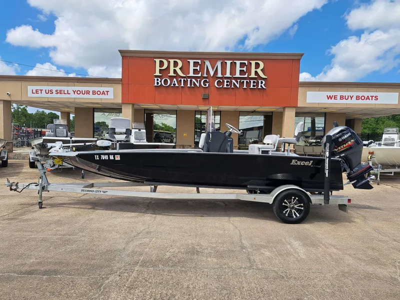 The Image of Excel 203 Bay Pro 2020 - 1