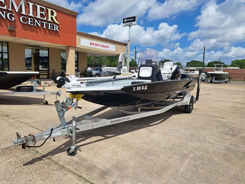 Slide: The Image of Excel 203 Bay Pro 2020 - 6