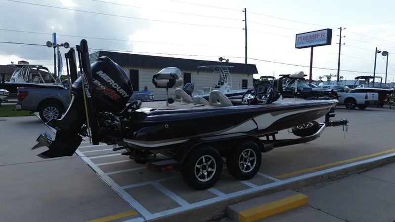 Slide: The Image of Nitro Z-8 2014 - 6