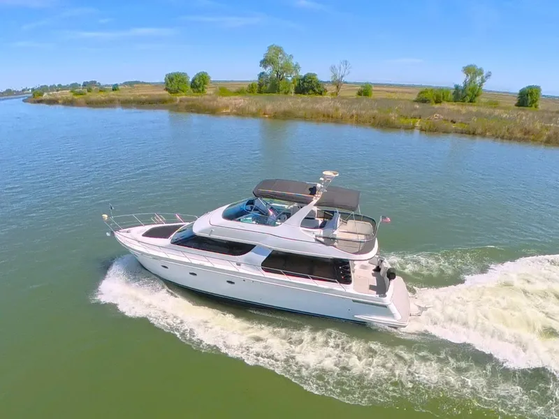 Slide: The Image of Carver Yachts 53 Voyager 2001 - 3