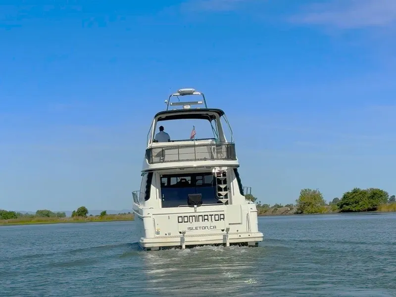 Slide: The Image of Carver Yachts 53 Voyager 2001 - 8