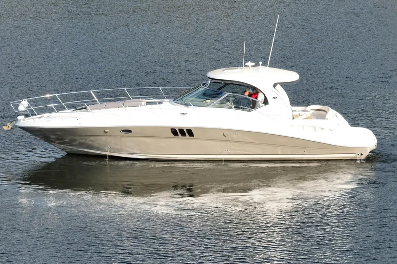The Image of 2006 SEA RAY 44 SUNDANCER FRESH WATER SHED KEPT EXCELLENT CONDITION!! - 0