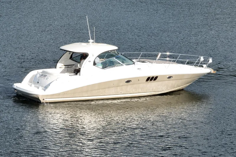 Slide: The Image of 2006 SEA RAY 44 SUNDANCER PROFILE AWAY FROM THE DOCK - 2