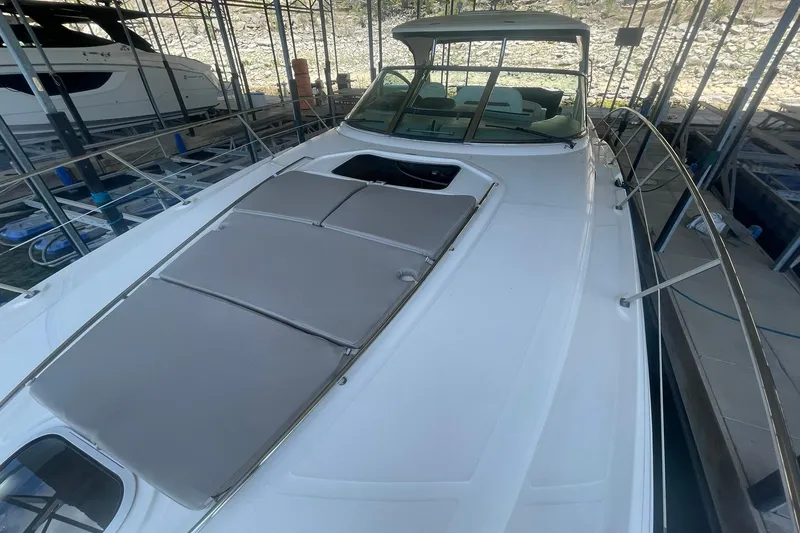 Slide: The Image of FOREDECK SUN PADS - 20