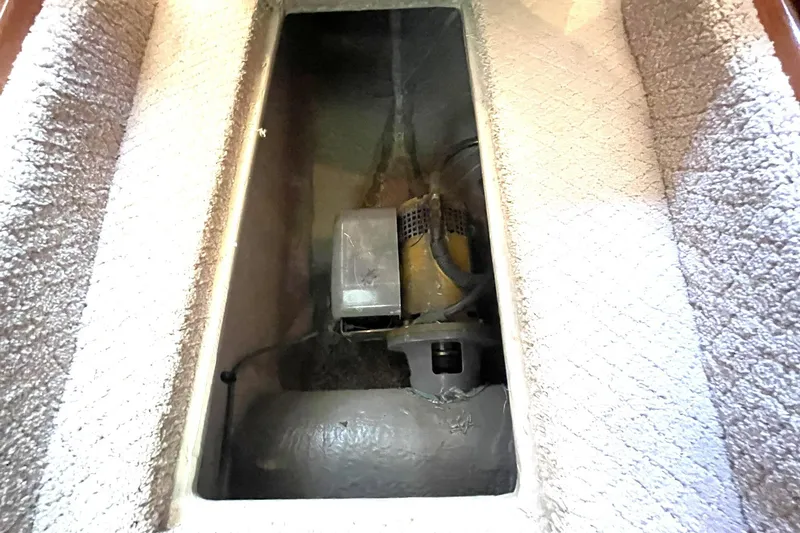 Slide: The Image of FORWARD BILGE AREA WITH BOW THRUSTER - 46