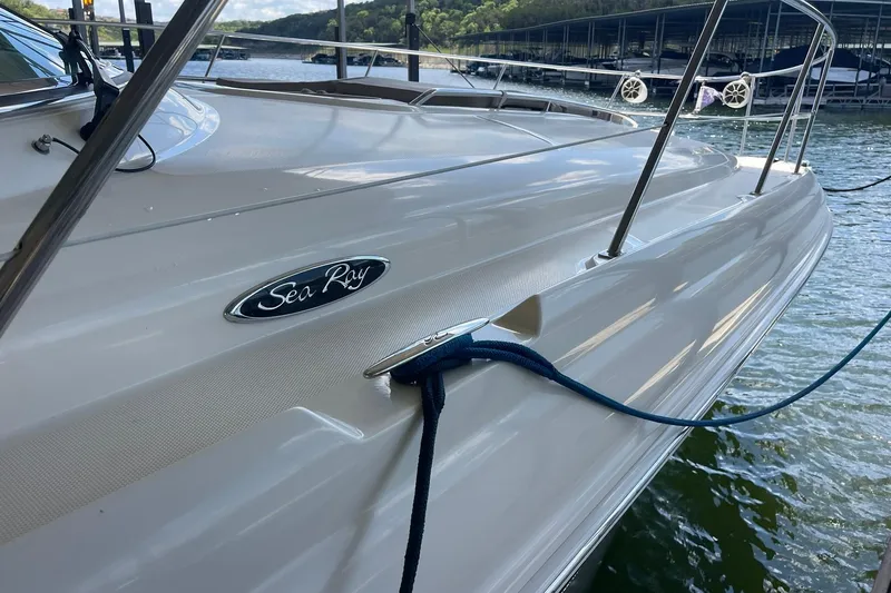 Slide: The Image of Sea Ray 44 Sundancer 2006 - 67