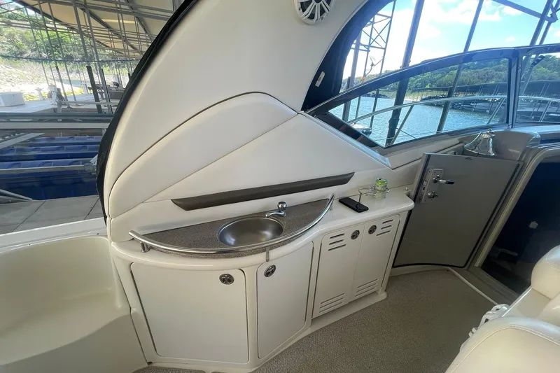 Slide: The Image of COCKPIT WETBAR WITH RECESSED FRIDGE - 9