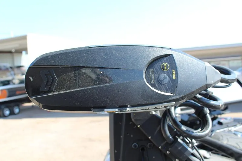 Slide: The Image of Close-up of 2023 Ranger Z521R boat equipment with control panel. - 6