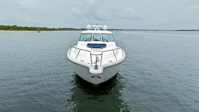 Slide: The Image of Tiara 4400 Sovran 2004 - 79