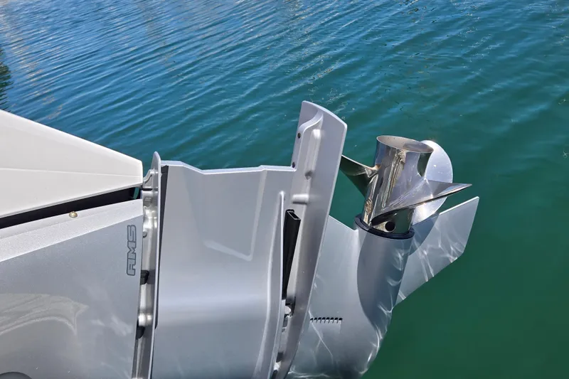 Slide: The Image of Outboard motor of 2023 Beneteau Flyer 8 SPACEdeck on water. - 10