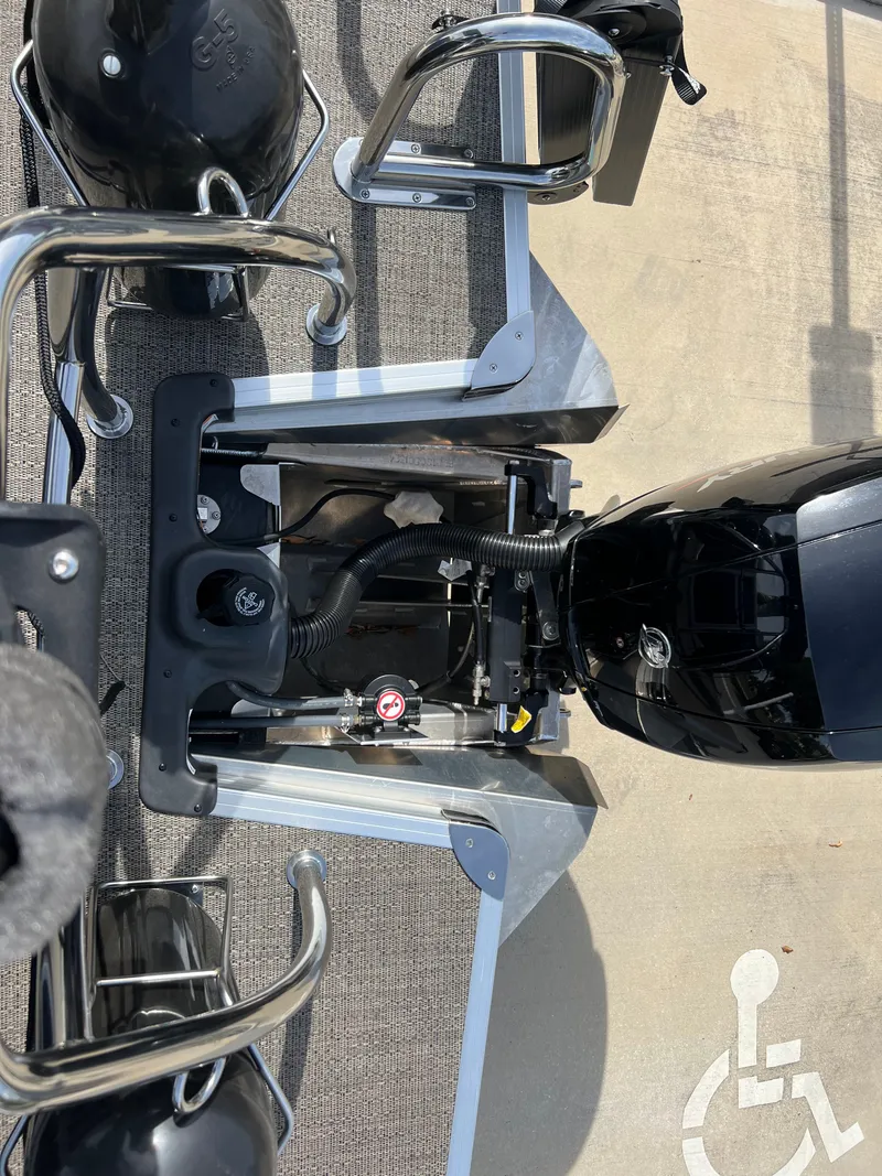 Slide: The Image of Barletta Cabrio 22QC 2024 - 14