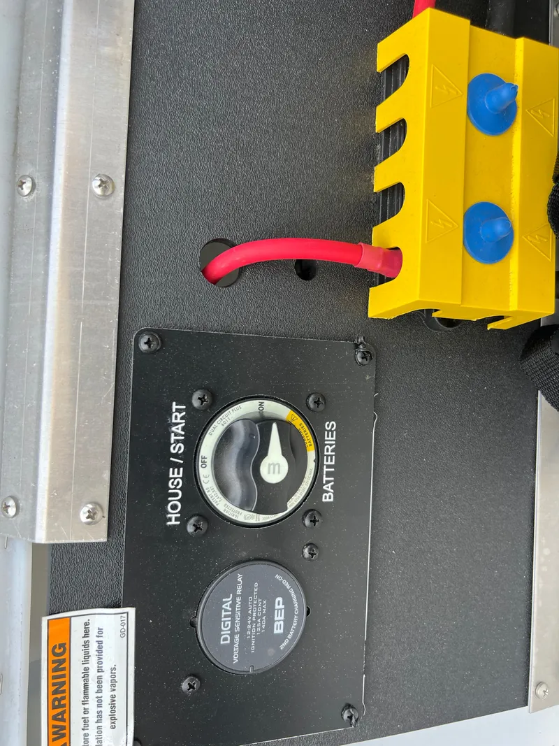 Slide: The Image of Barletta Cabrio 22QC 2024 - 9