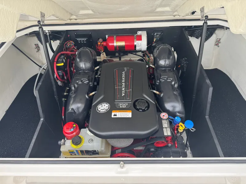 Slide: The Image of Regal LS6 2023 - 22