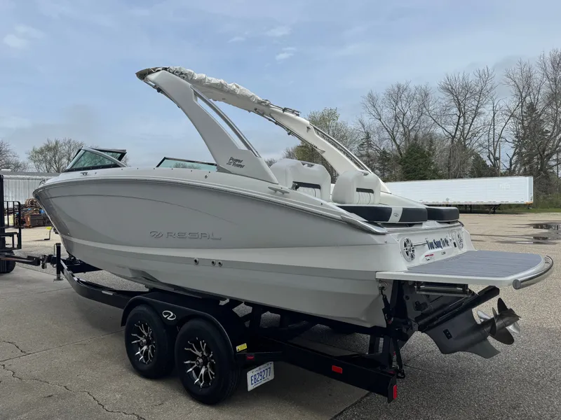 Slide: The Image of Regal LS6 2023 - 6