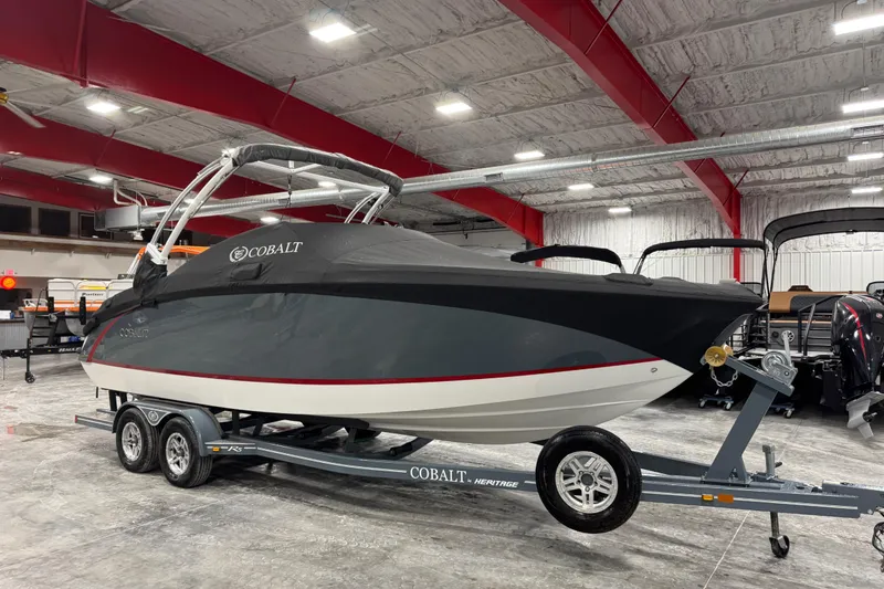Slide: The Image of 2019 Cobalt R5 boat on trailer in indoor storage facility. - 11