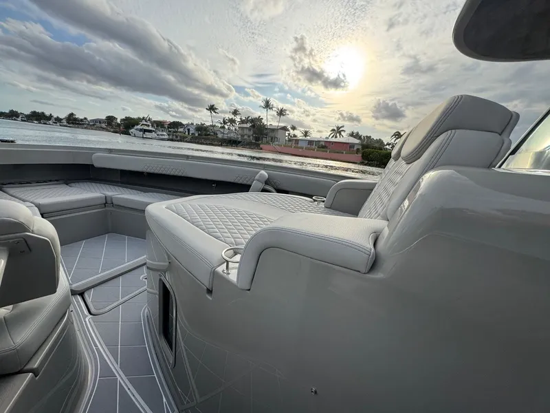 Slide: The Image of HCB 42 Lujo 2024 - 11