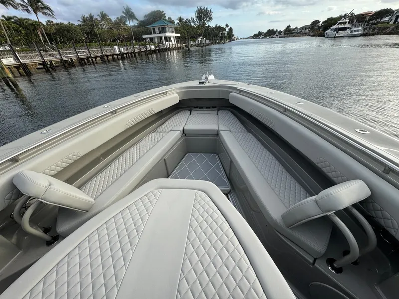 Slide: The Image of HCB 42 Lujo 2024 - 6