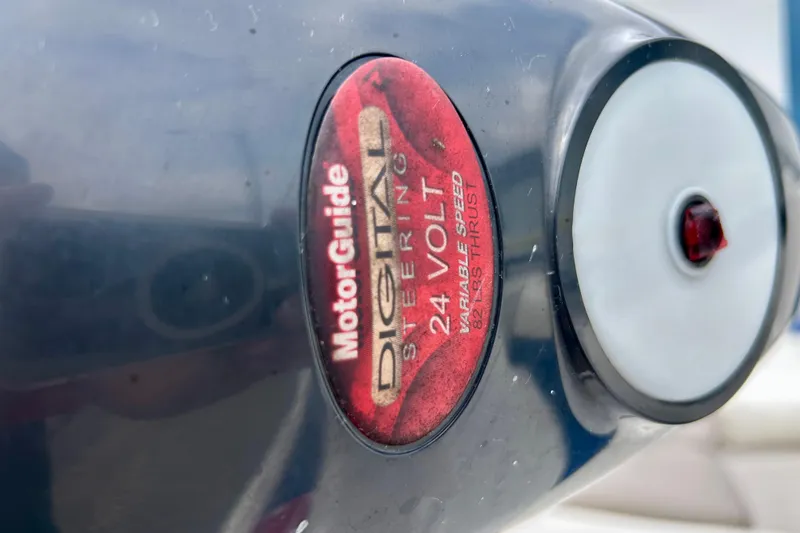 Slide: The Image of Close-up of MotorGuide Digital Steering label on 2004 Tahoe Q4 boat. - 13