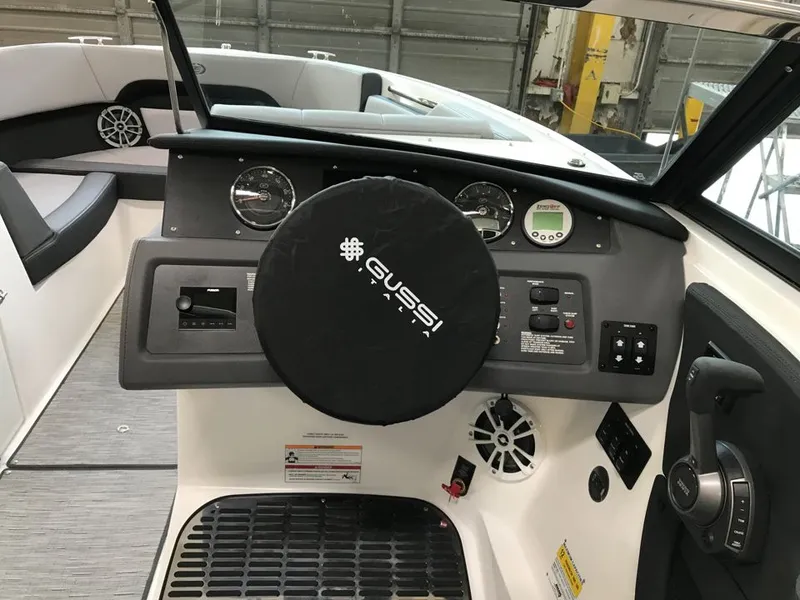Slide: The Image of Interior view of 2023 Cobalt CS23 Surf boat. - 4