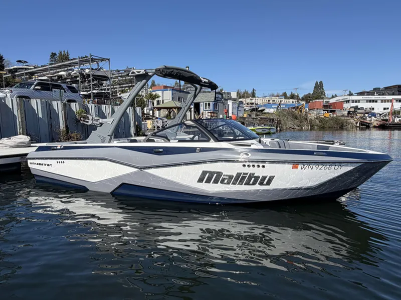 The Image of Malibu Wakesetter 22 LSV 2025 - 1