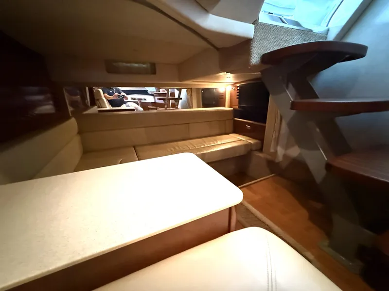 Slide: The Image of Sea Ray Sundancer 370 2011 - 21