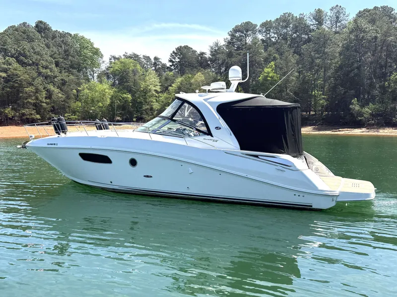 Slide: The Image of Sea Ray Sundancer 370 2011 - 3
