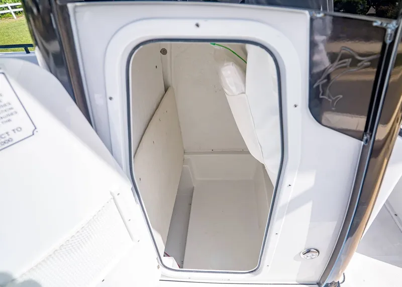 Slide: The Image of Sea Hunt BX 25 FS 2026 - 22