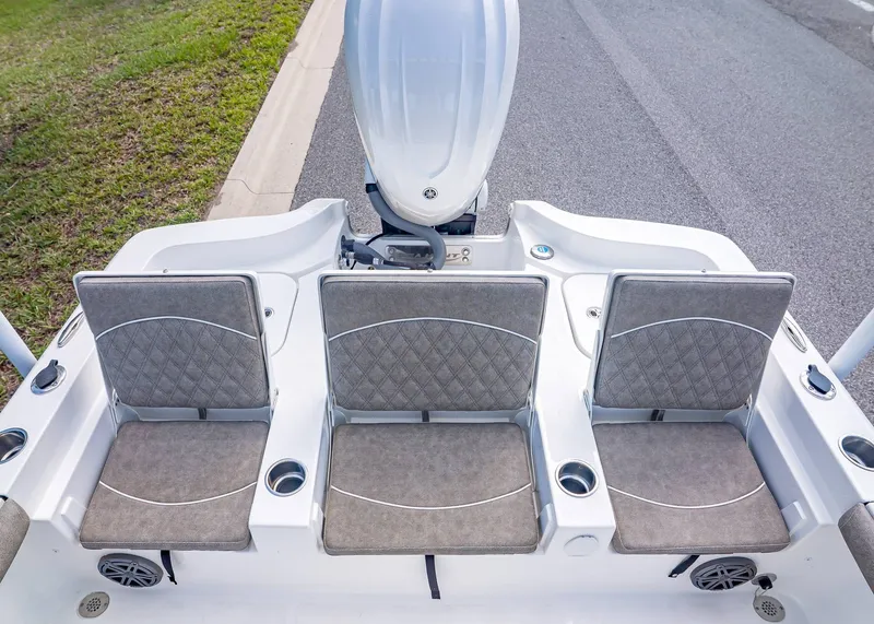 Slide: The Image of Sea Hunt BX 25 FS 2026 - 9