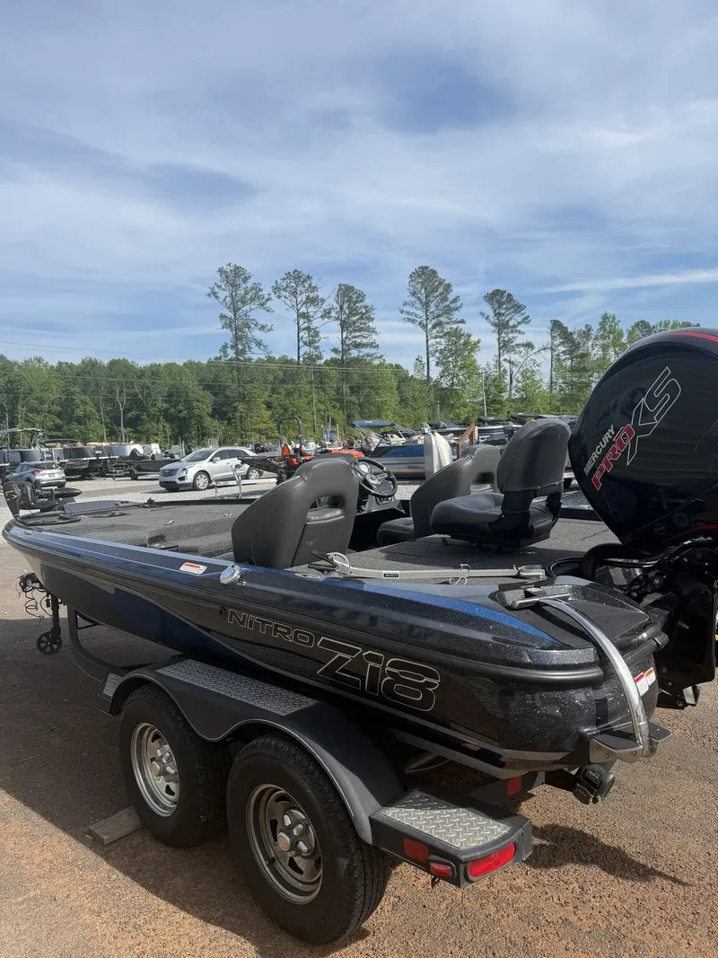 Slide: The Image of Nitro Z Series Z18-150HP PRO XS-UPGRADED TRAILER 2019 - 4