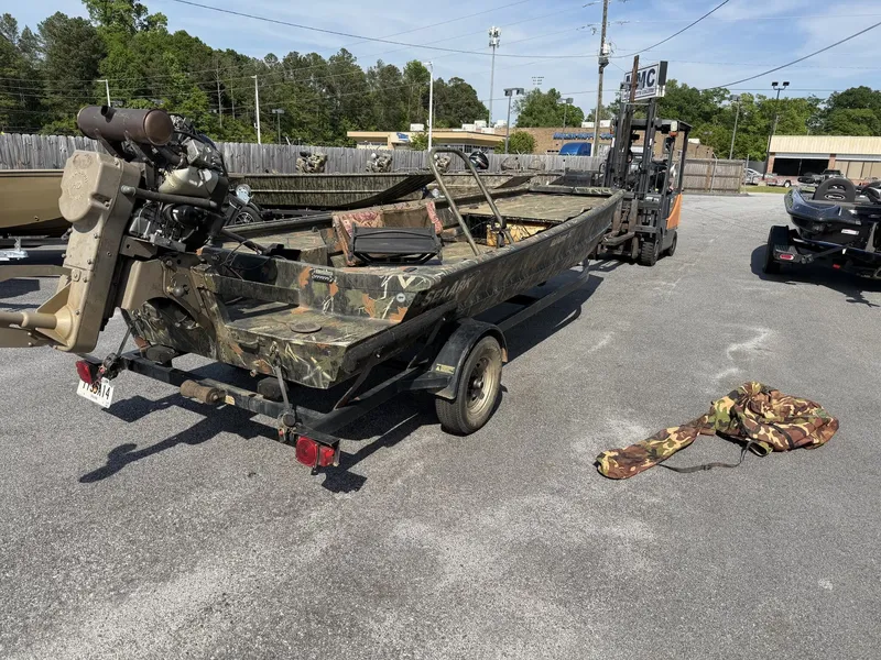 Slide: The Image of SeaArk Mud Runner 180 2023 - 4