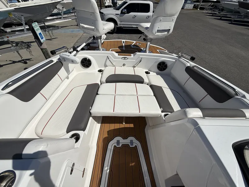 Slide: The Image of Tahoe 1950 WITH 40 HOURS MERCURY 175 2024 - 9