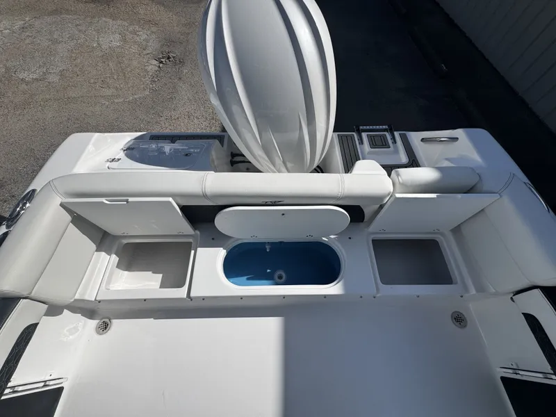 Slide: The Image of Tidewater 220 LXF 2026 - 22