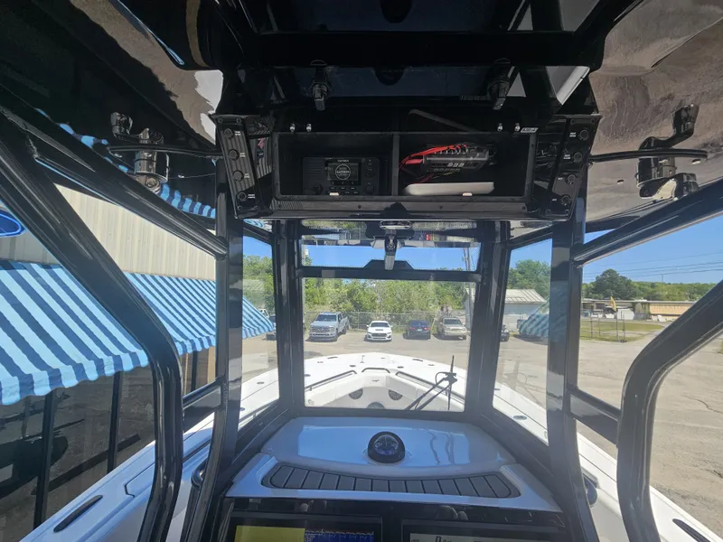 Slide: The Image of Tidewater 282 Bluewater 2026 - 16