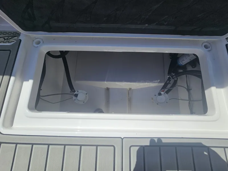 Slide: The Image of Tidewater 282 Bluewater 2026 - 8