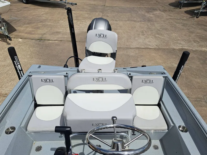 Slide: The Image of Excel 203 Bay Pro 2020 - 19